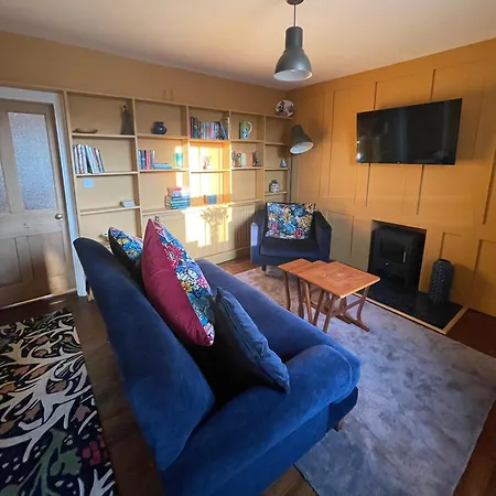 Caretaker's * Melsonby